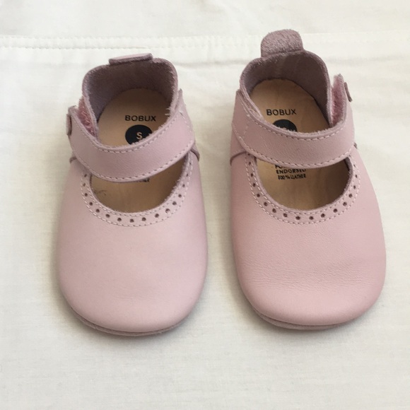 Bobux Other - Bobux leather pink soft sole ballet flats